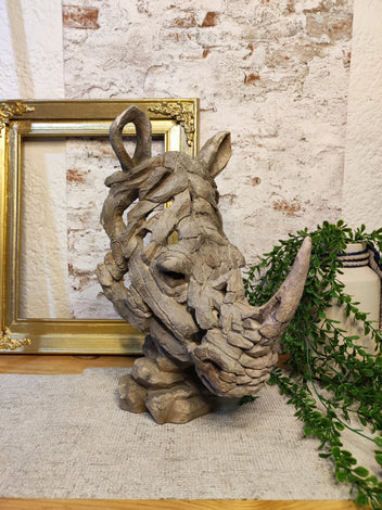 Escultura Cabeza De Rinoroca En Resina