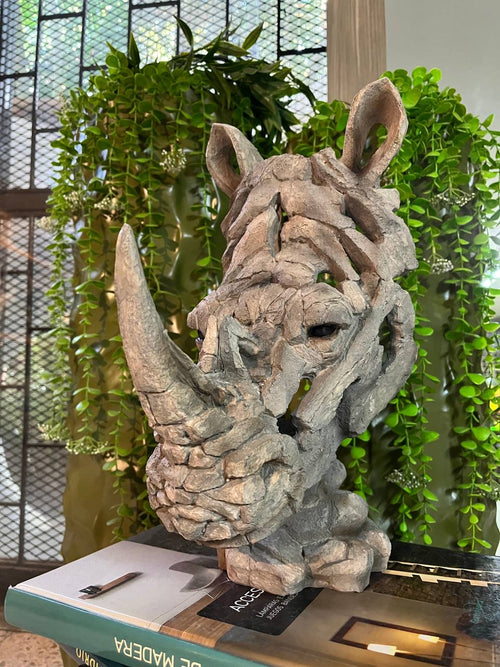 Escultura Cabeza De Rinoroca En Resina